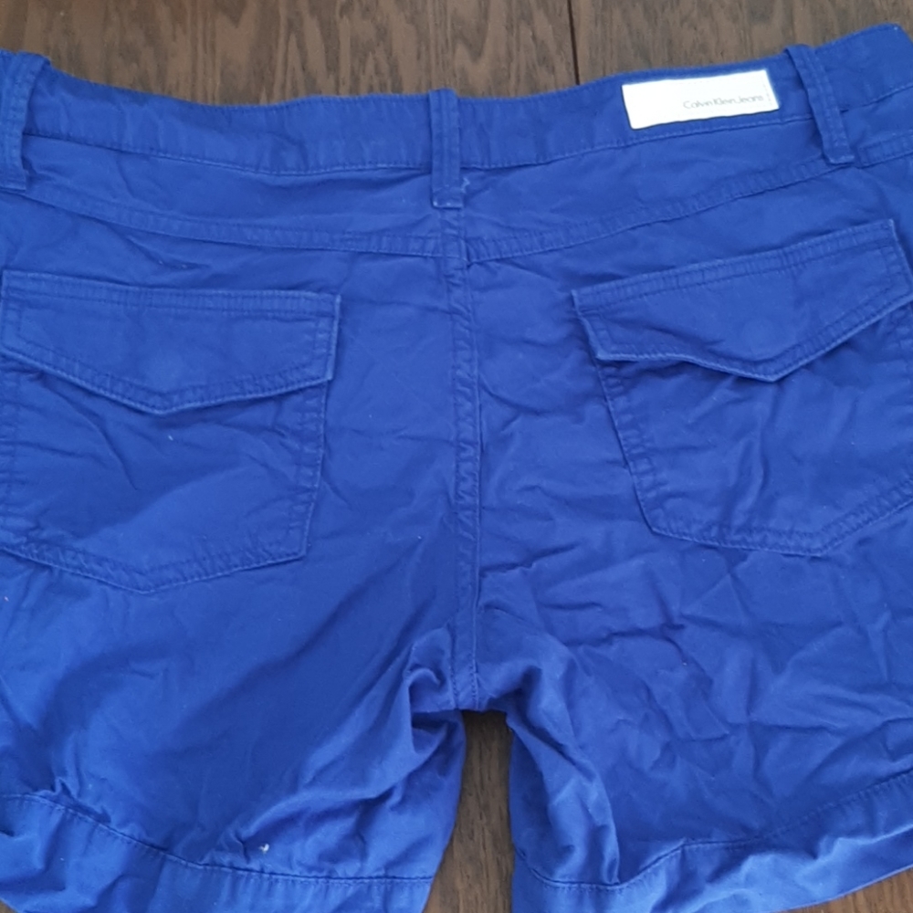 Shorts - Picture 2 of 2